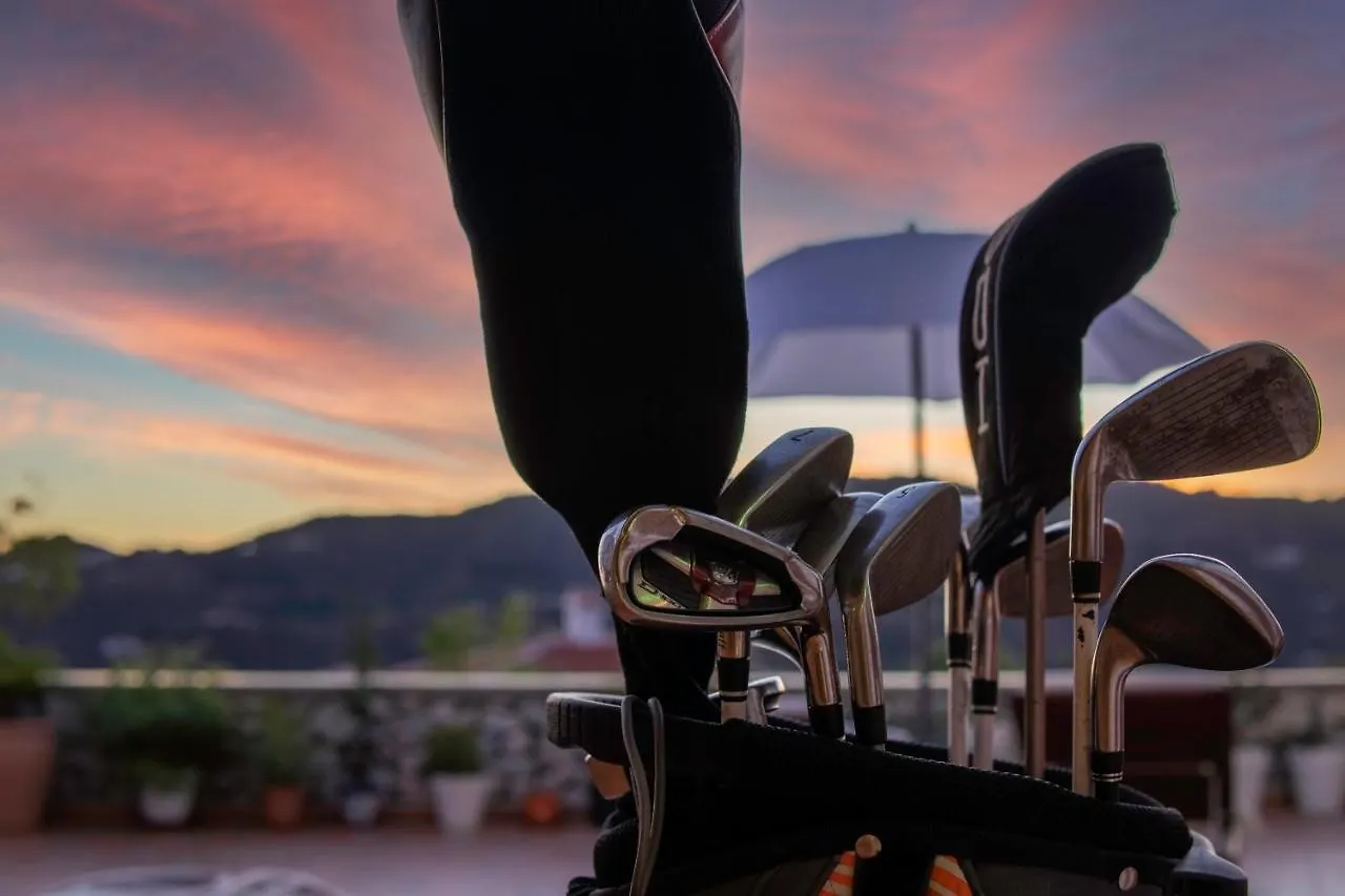 Malaga Hills Double Comfort Boutique & Wellness Eco-Hotel -Adults Only- 콤페타 호텔